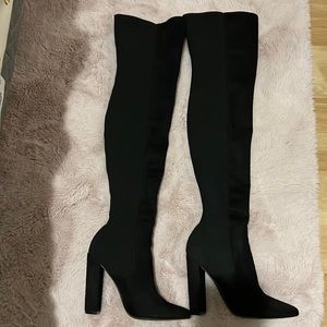 Essence brand size 6 above the knees black boots
